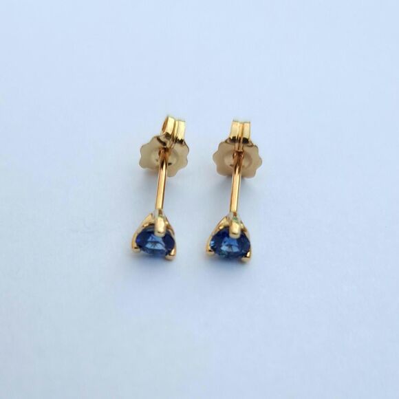 Blue Sapphire 3-prong 14K Solid Gold Stud Earrings 0.30 CTW - Picture 3 of 7